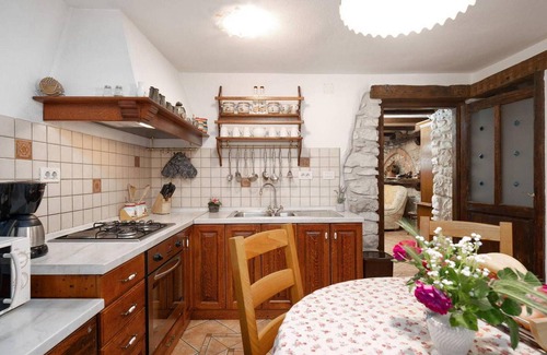 Vozilici House | Lovely home in Krsan with WiFi