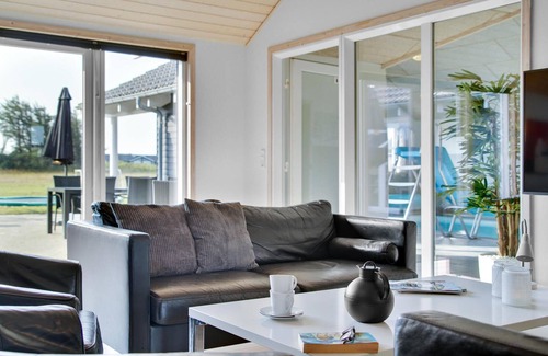 Nr. Lyngby House | Lovely home in Løkken with WiFi