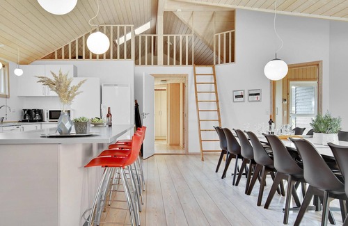 Nr. Lyngby House | Lovely home in Løkken with WiFi