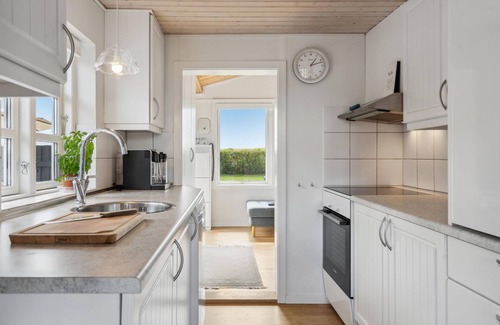Mesinge House | Lovely home in Mesinge with WiFi