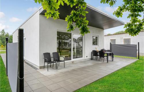 Ringkobing House | Lovely Home In Ringkøbing With Kitchen