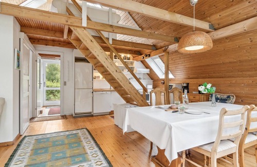 Samsø House | Lovely home in Samsø with WiFi