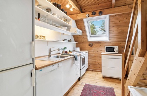 Samsø House | Lovely home in Samsø with WiFi