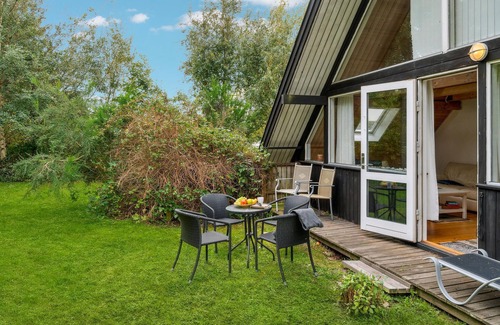 Samsø House | Lovely home in Samsø with WiFi