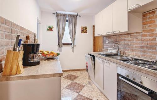 Tuhelj House | Lovely Home In Tuhelj With Sauna