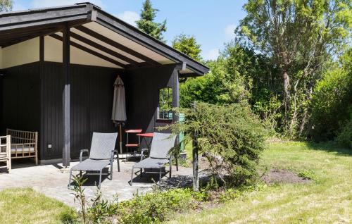 Holloselund House | Lovely Home In Vejby With Wifi