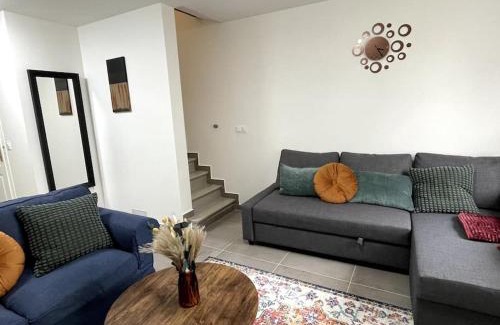 Le Mesnil-Amelot House | Lovely house with free Paris parking Baby friendly