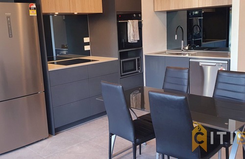 Lyneham Apartment | Lovely in Lyneham - 1bd 1bth Apt