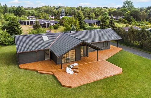 Hundested House | Lovely, new and large architect holiday home
