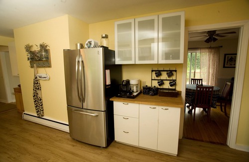 Richmond House | Lovely ranch home getaway in The Berkshires- just 6 miles to Tanglewood