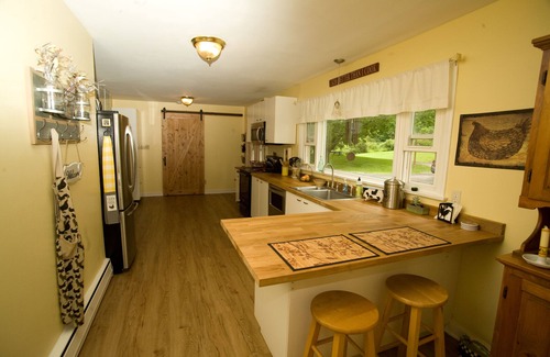 Richmond House | Lovely ranch home getaway in The Berkshires- just 6 miles to Tanglewood