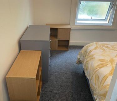 Tottenham Green House | Lovely room in Tottenham