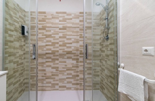 Civitavecchia House | Lovely Rooms - Room 4 by Rentbeat