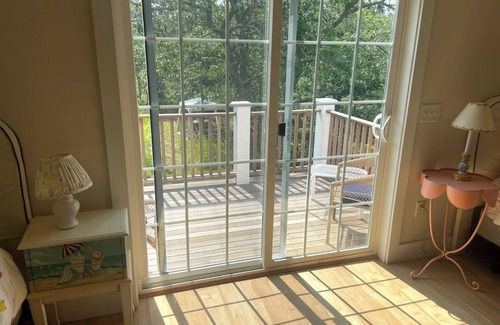Vineyard Haven House | Lovely spacious MV 3-bdr, 3 bath island home, sleeps 12, air and comm. pool.