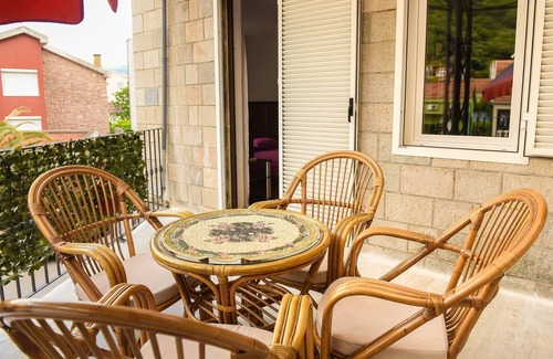 Bijeli do Apartment | Lovely Studio Apartment near city center