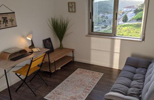Santana Apartment | LovelyStay - Sesimbra 3BDR Apartment W/Terrace