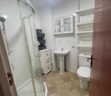 Hatch End Apartment | Lovley apartment H