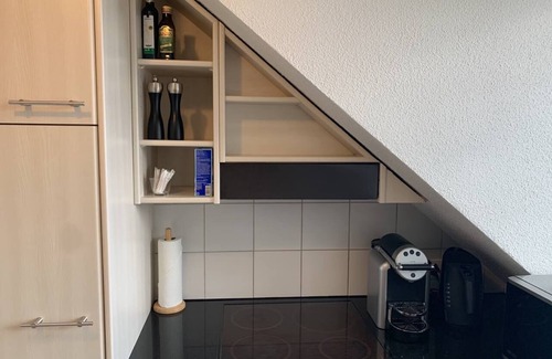 Old Town Apartment | Löwenplatz Apartment next to Station by Airhome