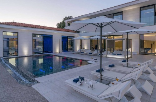 Lozica Villa | Lozica, new villa with pool