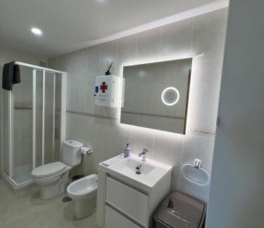 Luarca Apartment | LUARCAPLAYA APARTAMENTO Plazas de garaje incluidas