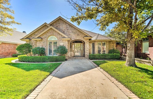 Lubbock Villa | Lubbock Home w/Patio ~ 6 Mi to Texas Tech!