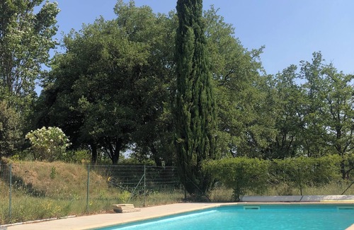 Menerbes House | Luberon - Vue Exceptionnelle - Location de Maisonnette 4 Personnes