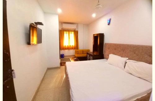 Mohangarh Hotel | LUCKNOW HOTEL METRO REGENCY - Near Railway Station And Temple -#Free Wi-Fi #Restrurant #Parking Facilities # Fully Air-Condition- A Premium Hotel In Lucknow