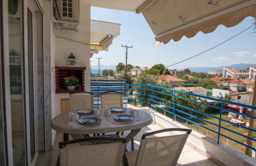 Paralia Ofryniou Apartment | Lucky's studio