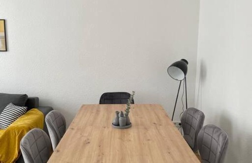 Bahnhofsviertel Apartment | LUCKY STAYS LS04 - Vollausstattung - Zentrum - Aufzug - große Küche - 2 Zimmer - Smart-TV
