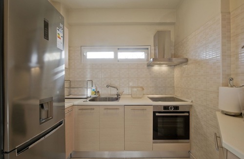 Vouliagmeni Apartment | LucyZen! Stylish Apt, Athenian Riviera, near beach