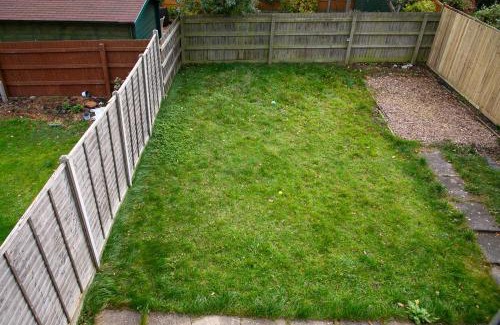 Melton Mowbray House | Ludlow Drive a 3 bed Contractor family Town house in melton Mowbray