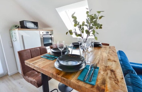 Brackwede Apartment | Luftig, Leicht & Lebensfroh - Loft Wi-fi TV