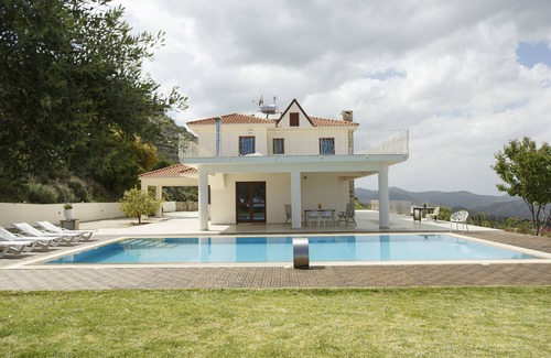 Pano Lefkara House | LUIMAR VILLA & EVENTS VENUE