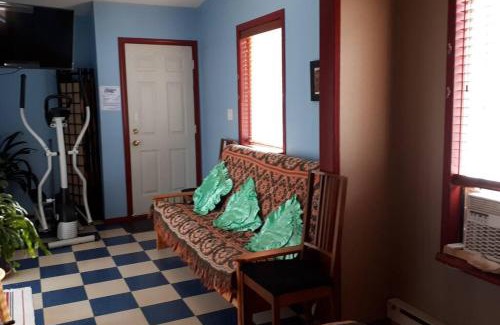 Okanagan-Similkameen Apartment | Luisa's guest suite