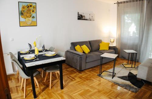 Sombor Apartment | Luksuzni apartman Todi & Dana centar Sombora, terasa i besplatan parking