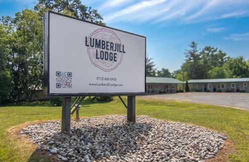 Balsam Lake Apartment | LumberJill Lodge 14 Two Cozy Queen beds