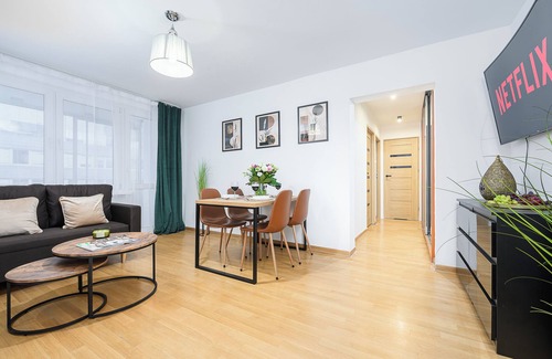 Centrum Apartment | Lumina opposite the Palace of Culture