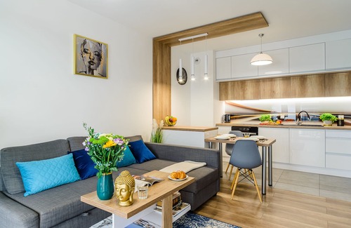 Baluty Apartment | Lumina stylish 3-room apart with balcony