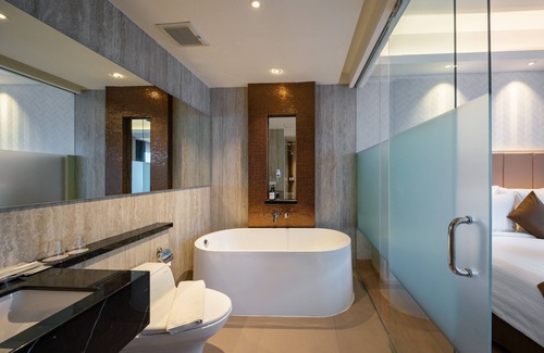 Sidoarjo Hotel | Luminor Hotel Airport Sidoarjo by WH