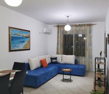Shkembi i Kavajes Apartment | Luna Mare Apt