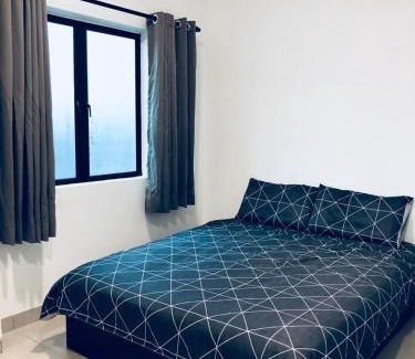 Lunas Hotel | LunaStay (Shared Common Area)