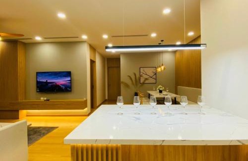 My Đinh Apartment | Lunetta Serviced Apartment