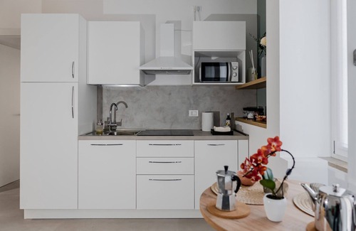 San Zeno Apartment | Lungo Adige Bright Apt Near Borgo Trento Hospital!