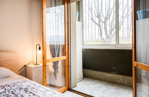 Luni Mare Apartment | Luni Mare Modern Balcony Flat