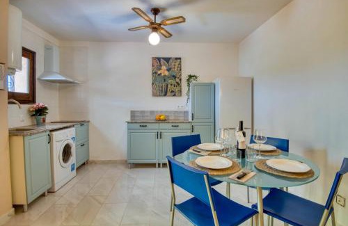 Bellcaire d'Emporda Apartment | Lunice