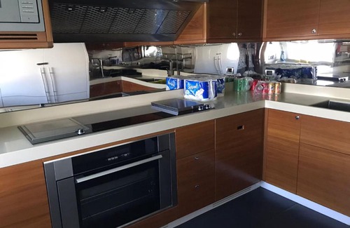 Doha Boat Rental | Lusail Queen