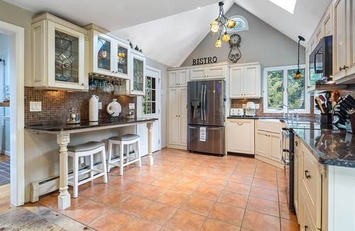 Eastham House | Lush gardens, in-ground pool, close to Coast Guard Beach