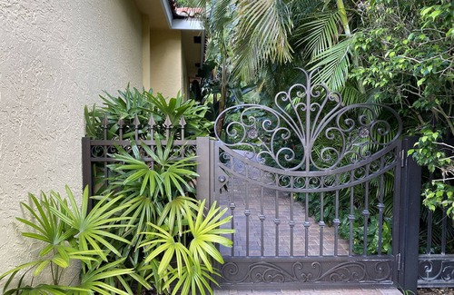 Florida North Atlantic Coast House | Lush gardens on the Earmen River with heated pool