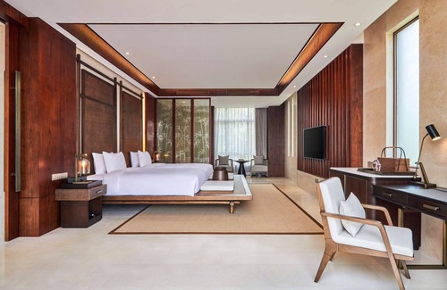 Jiujiang Resort | Lushan West Sea Resort, Curio Collection by Hilton