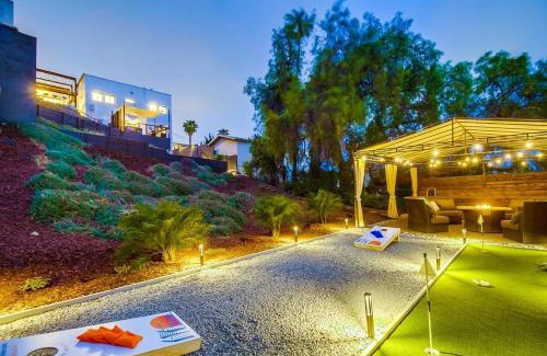 Middletown House | Lux Escape 1: Views Hot Tub Games Safari Tent